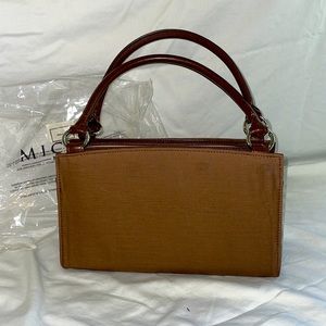 Miche Classic base bag in brown.